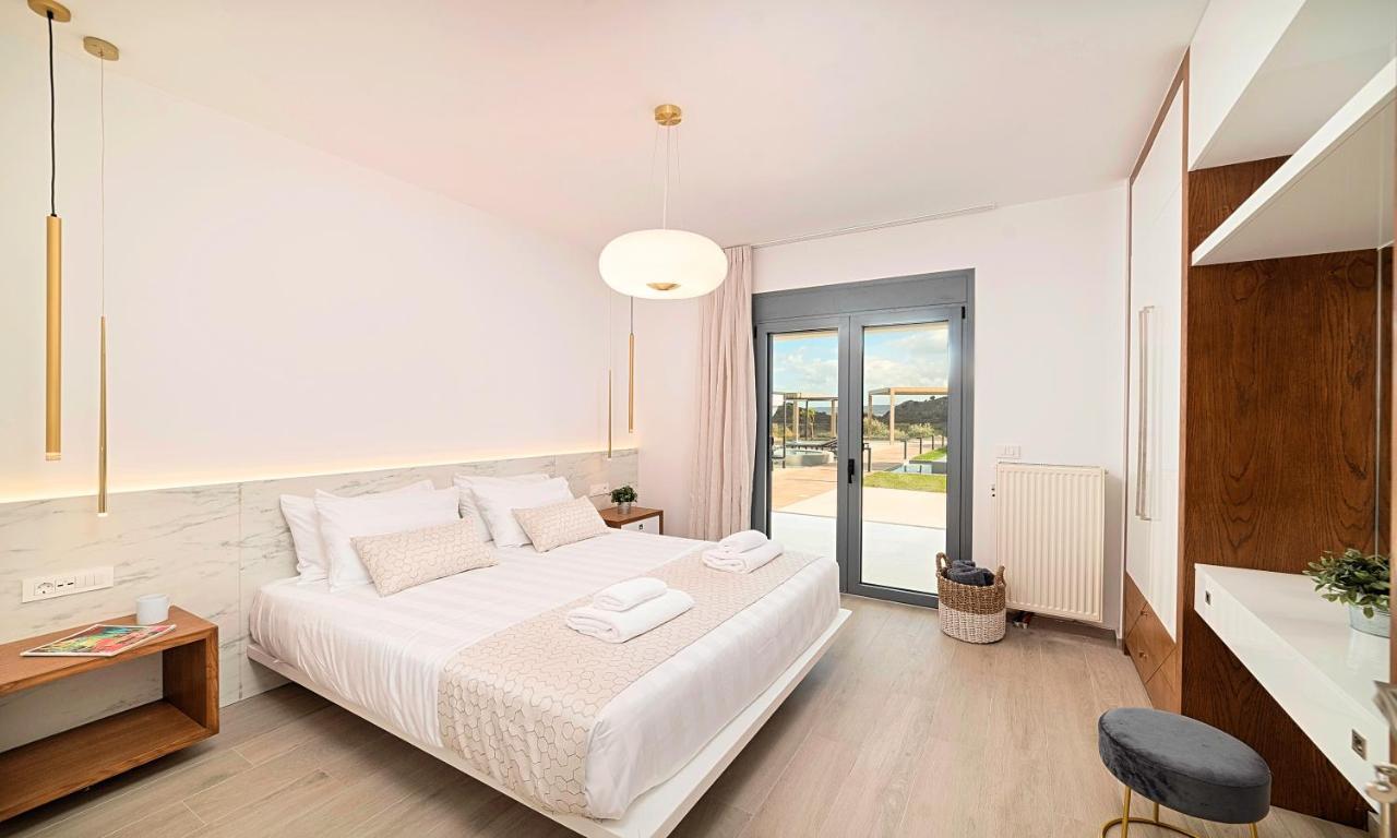 Mistral Suite Heated Pool Georgioupoli Buitenkant foto